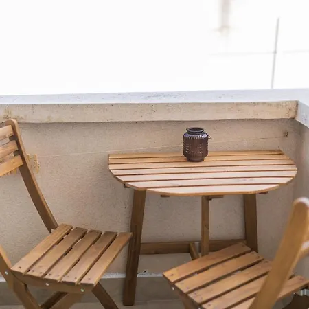 Apartment Moon And Dream *