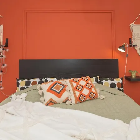 Apartment Moon And Dream