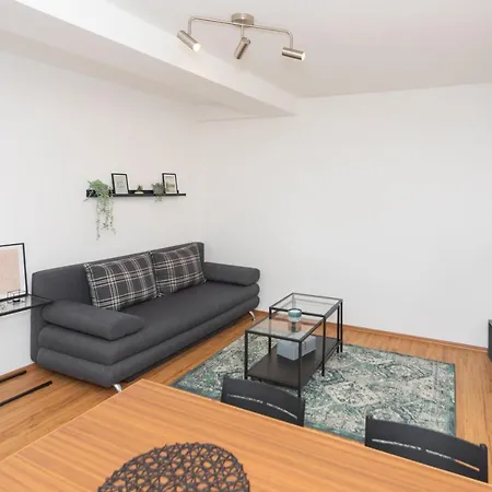 Moon And Dream Apartman Brodarica
